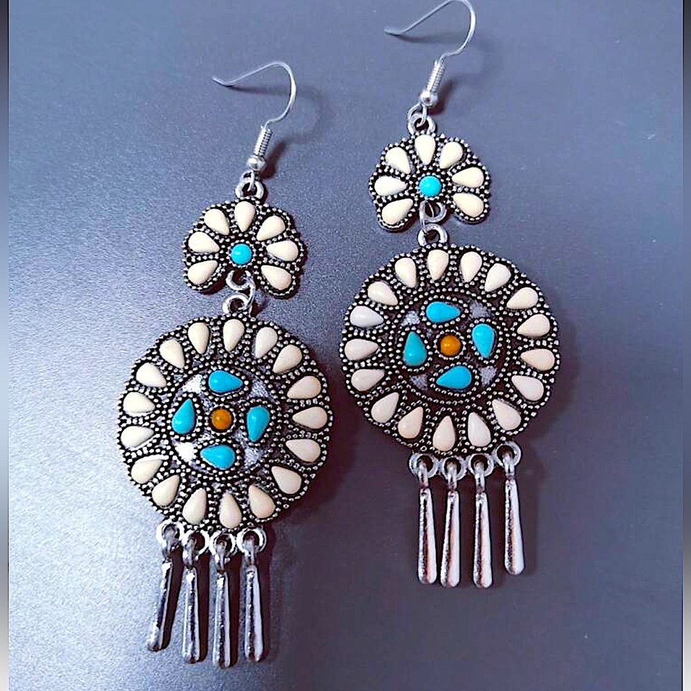 Boho Turquoise and White Stone Dangle Earrings - Picture 5 of 8